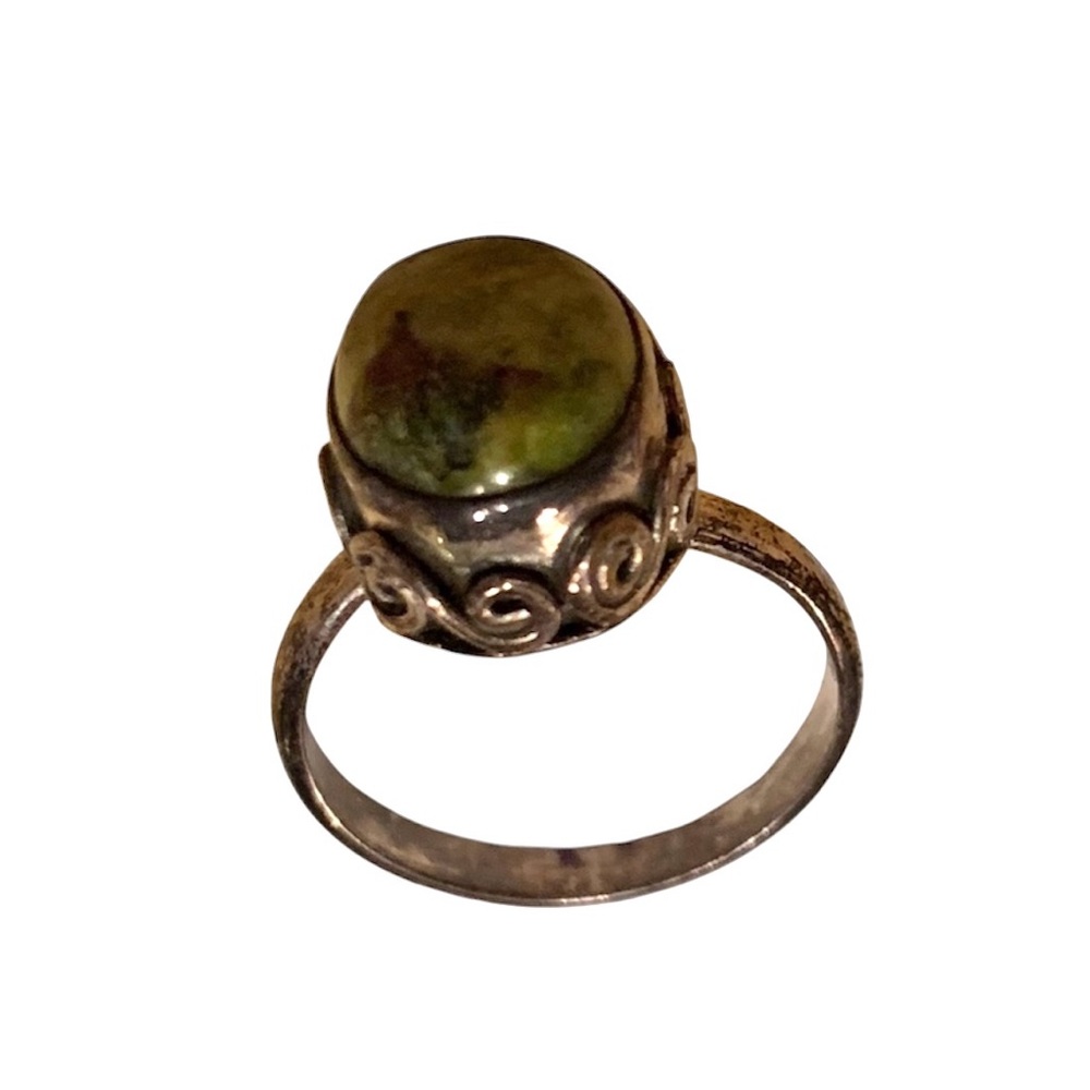 TASMANIAN STICHITE STERLING SILVER RING 9